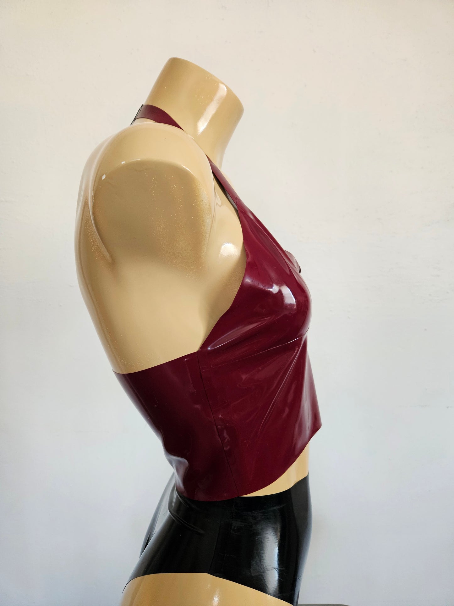 Body de látex aliado