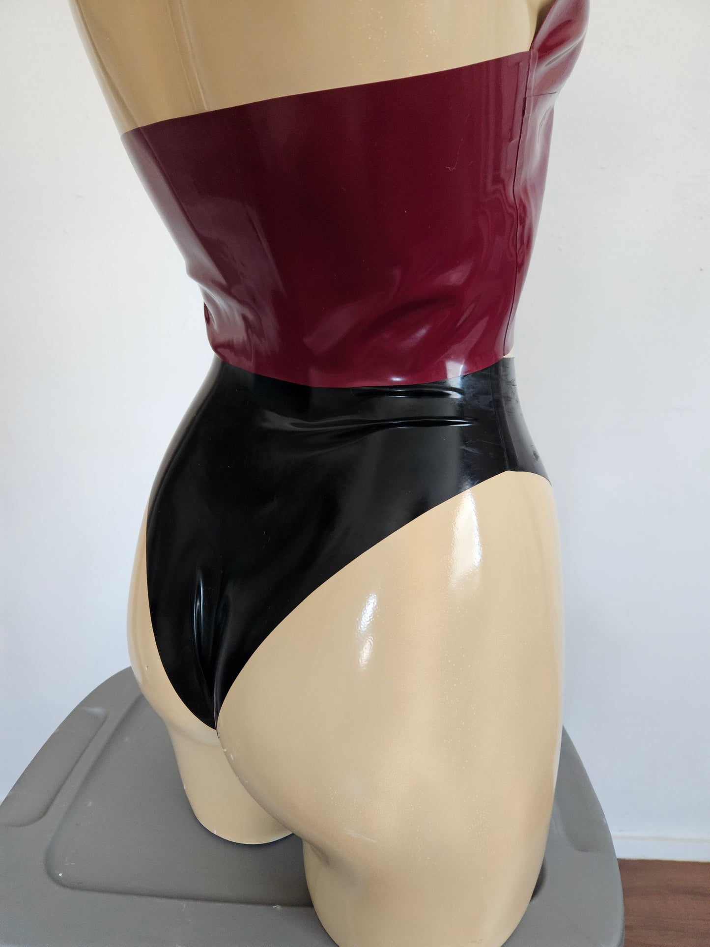 Body de látex aliado