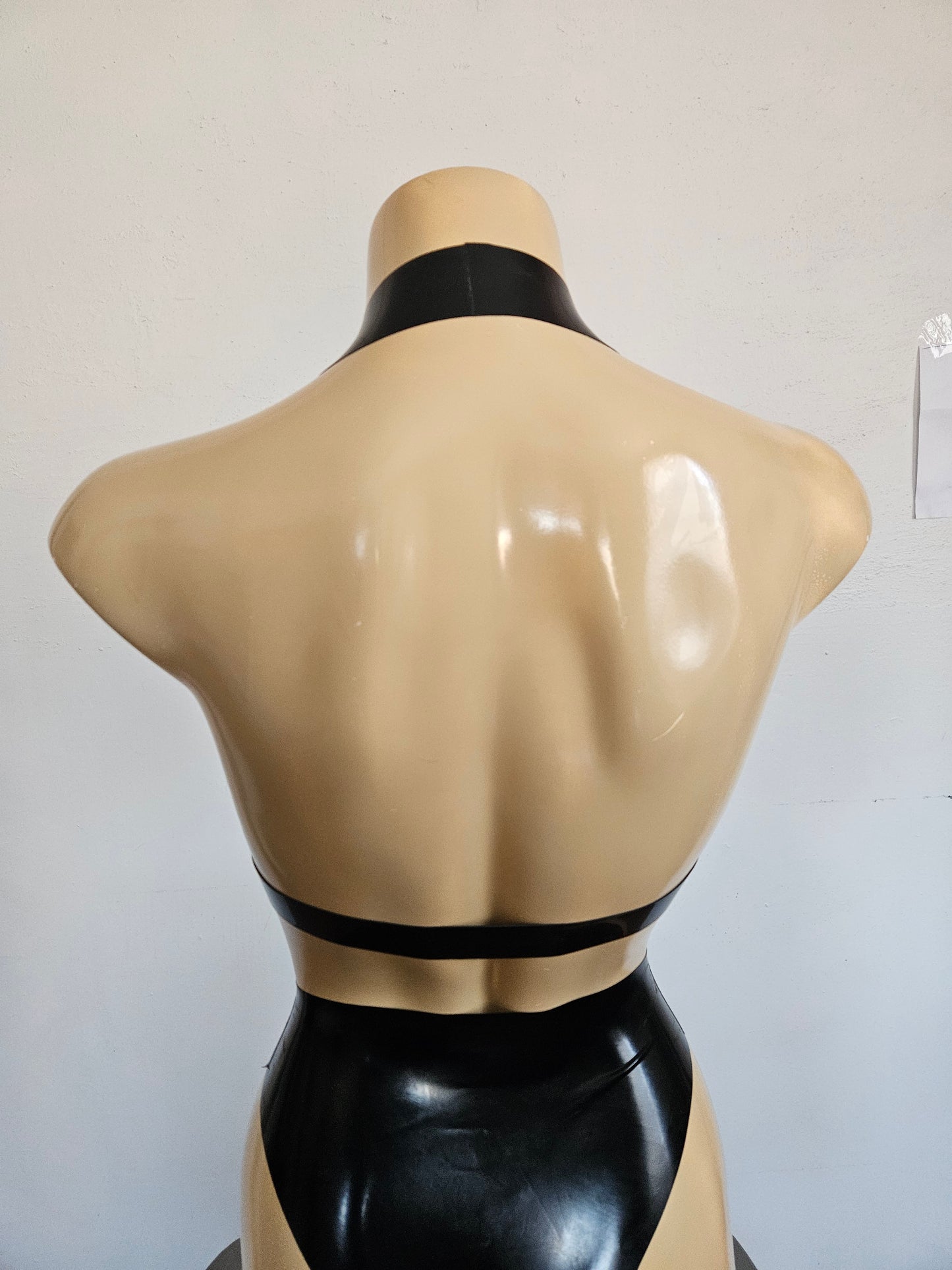Body de látex aliado
