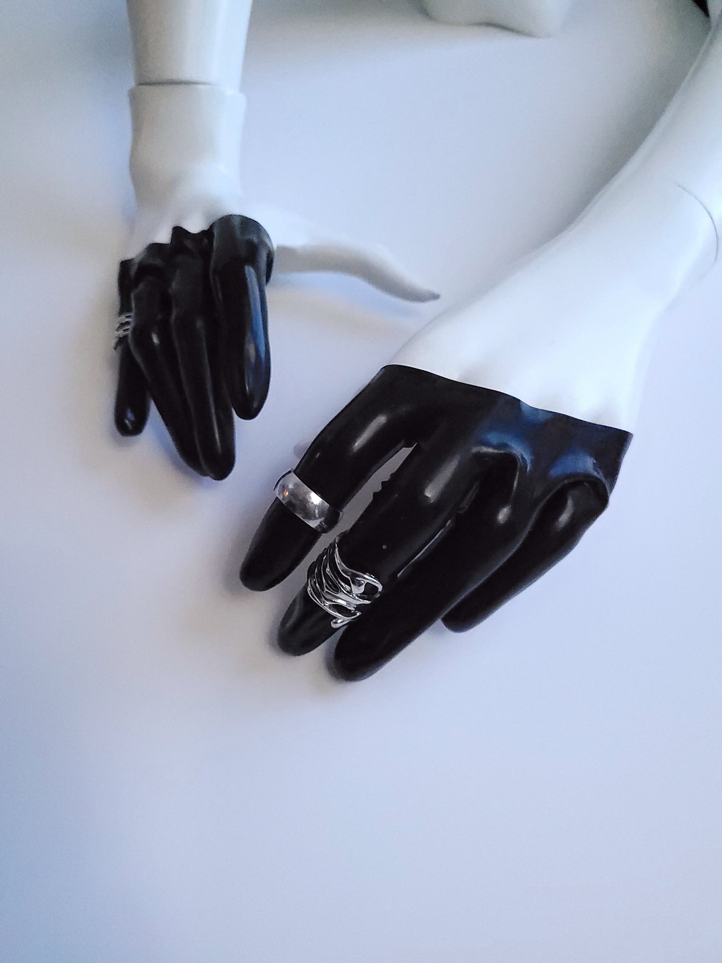 Fingers Gloves