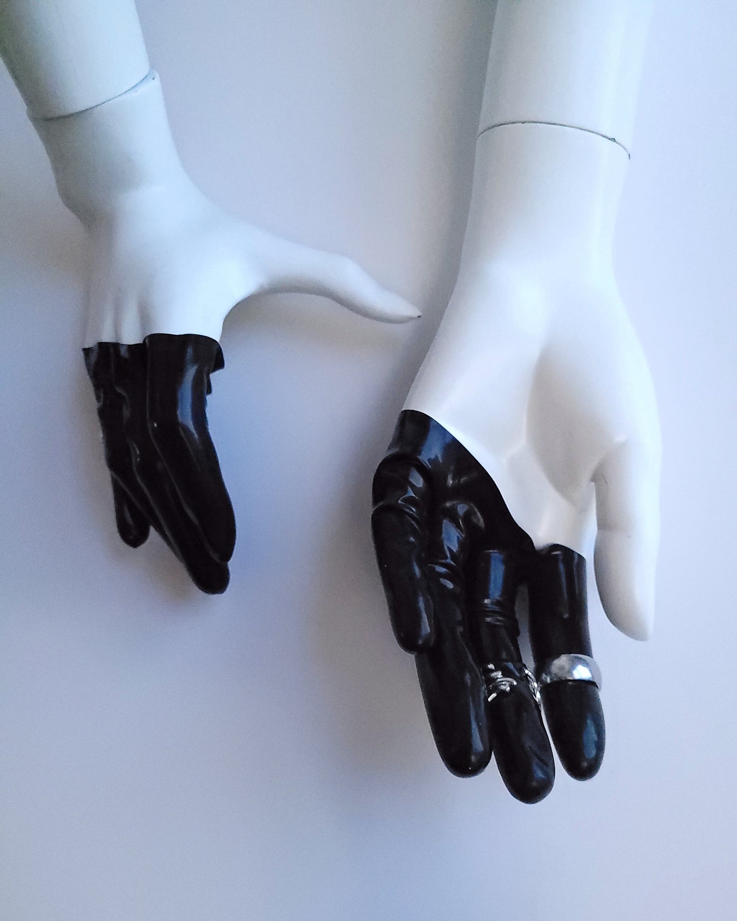 Fingers Gloves