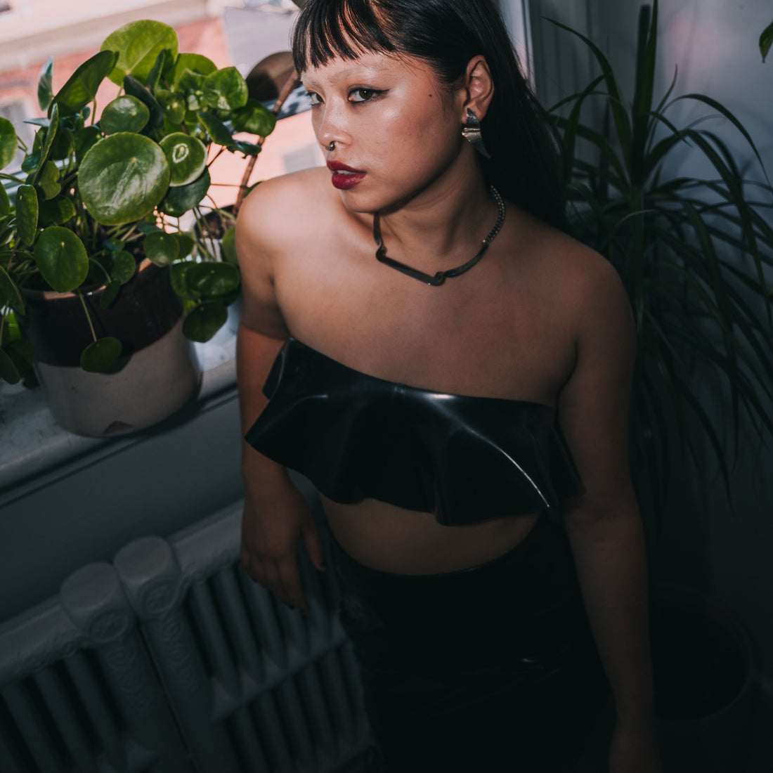 first-time-latex-clothing-tox-latex-ruffle-top