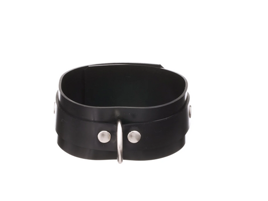 D-ring heavy rubber collar front view — bondage D-ring collar by Tox Latex Canada