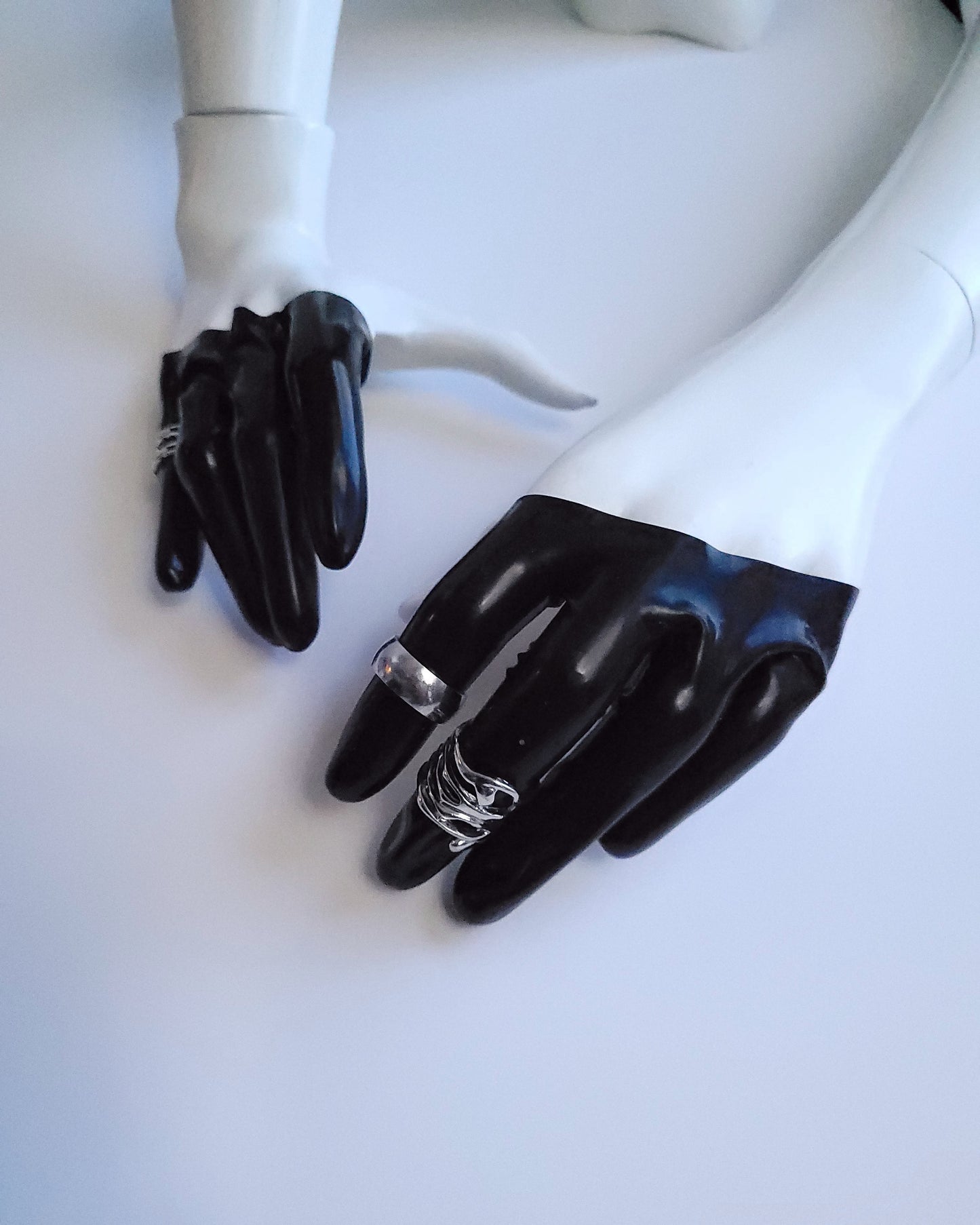 Fingers Gloves