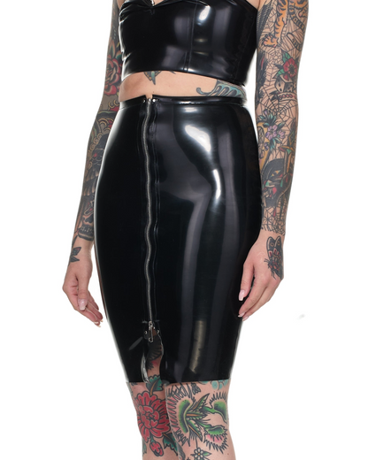 Lisa latex skirt front view — silver zipper latex skirt handcrafted to order in Canada