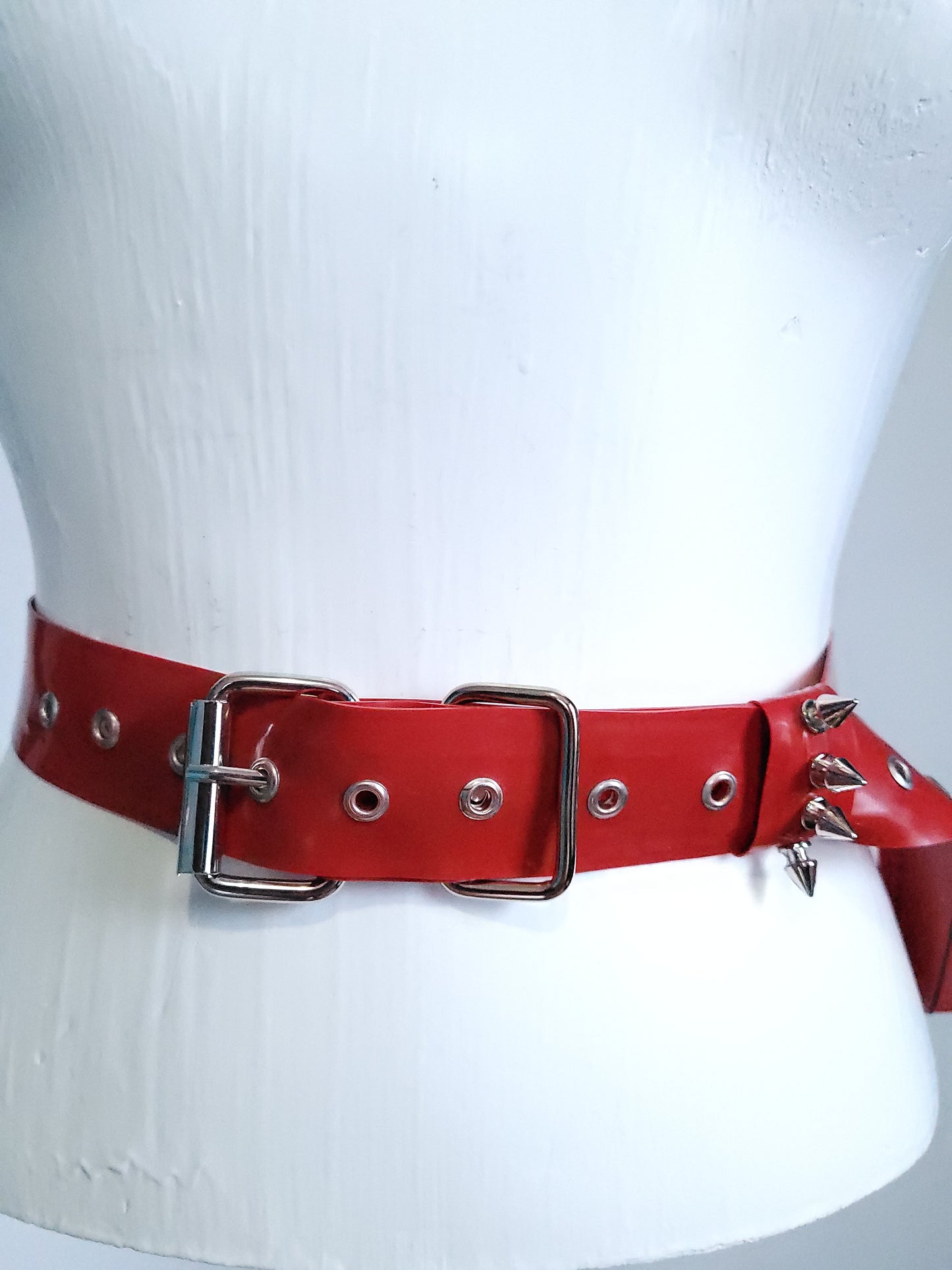 Classic Latex Belt